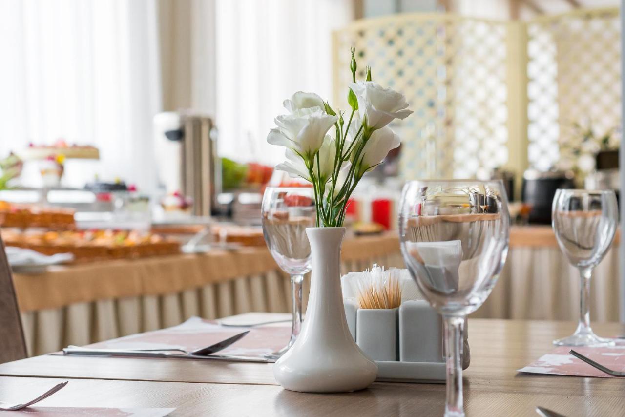 Arcadia Hotel Odessa Eksteriør billede